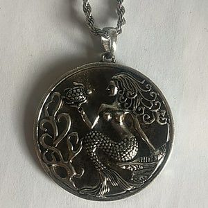 Mermaid necklace